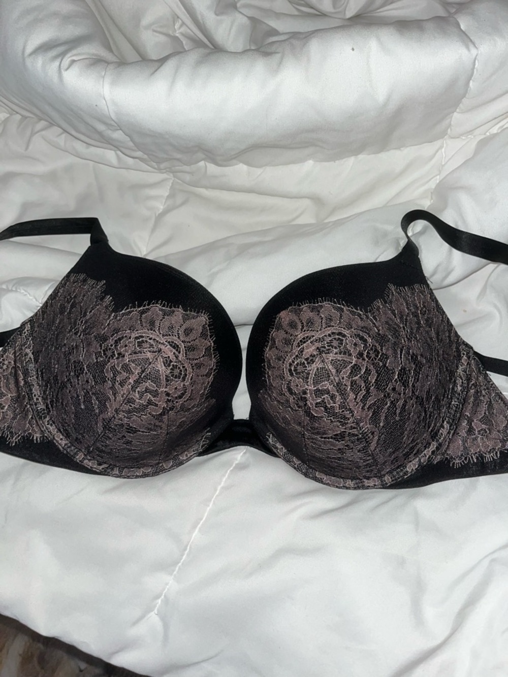 Victoria’s Secret Push Up Bra Size 36DD